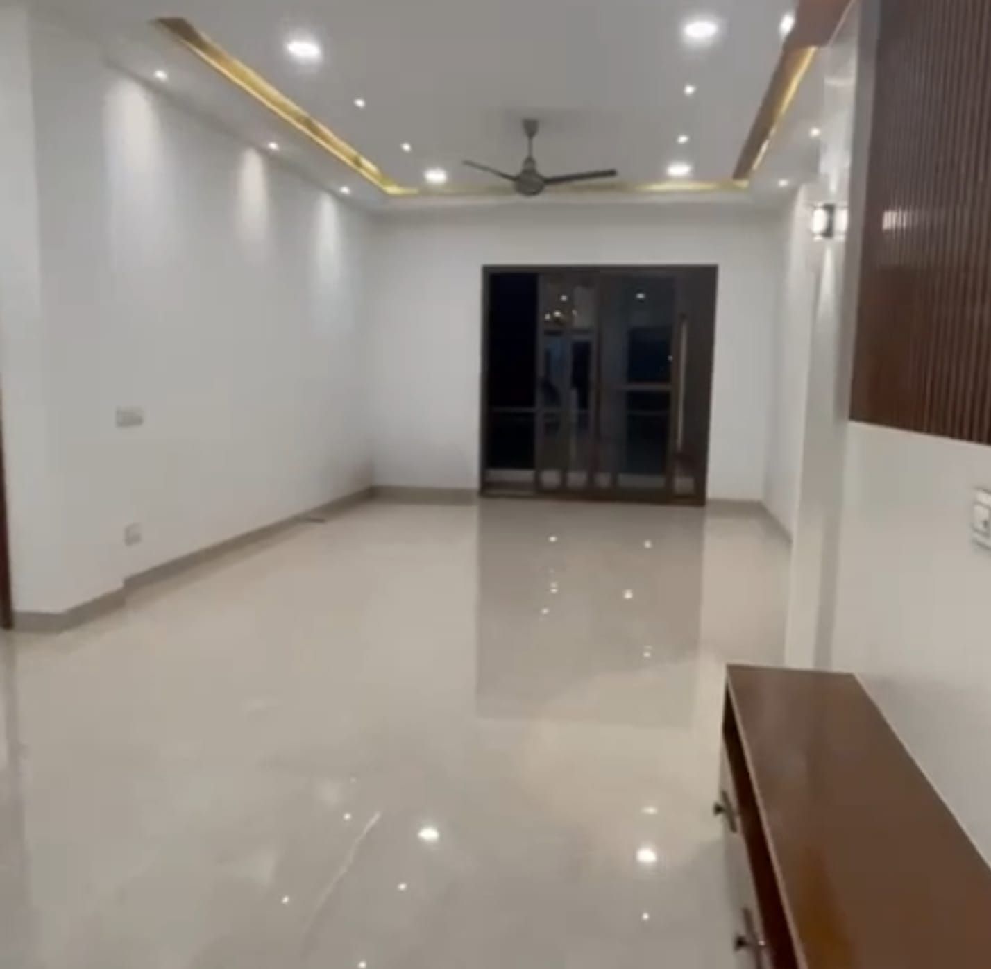 Brand New, 10 marla, First floor House for sale in Phase 7, Mohali.